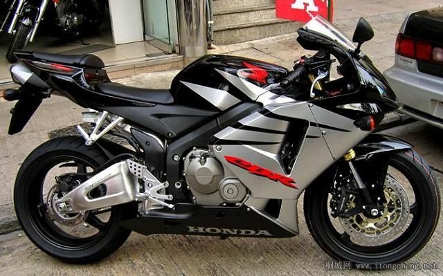 cbr250Ħa.jpg